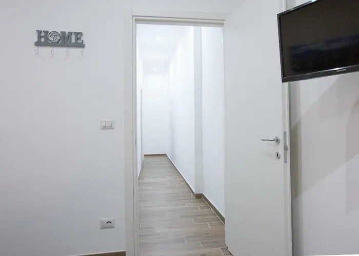 Marta House